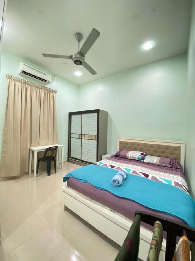 Family Homestay Kuala Terengganu Luaran gambar